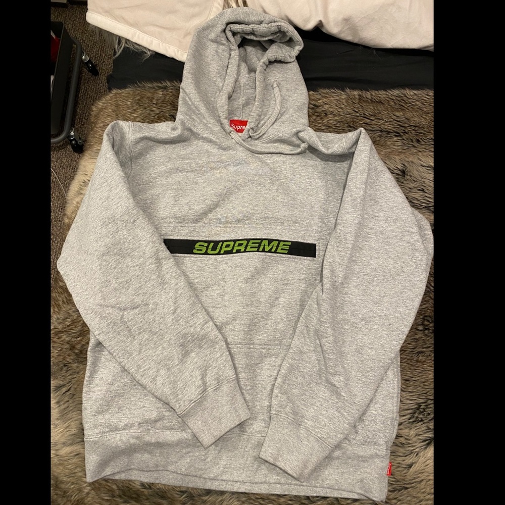 Supreme Zip Pouch Hooded Sweatshirt Heather Grey